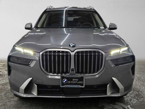 Used 2024 BMW X7 xDrive40i AWD/4WD image 8