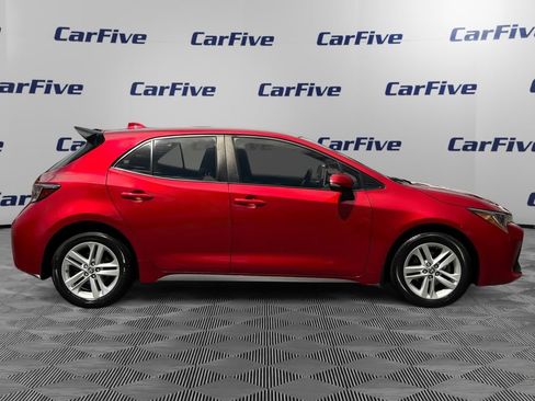 Used 2022 Toyota Corolla SE w/ SE Preferred Package FWD image 6