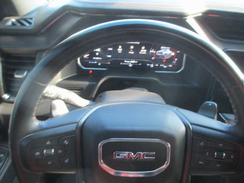 Used 2023 GMC Sierra 1500 AT4 w/ AT4 Preferred Package image 32