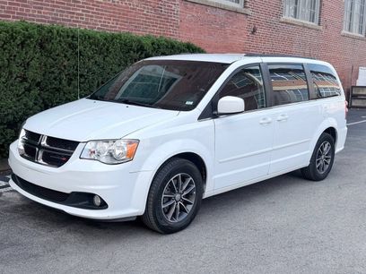 Used 2017 Dodge Grand Caravan SXT