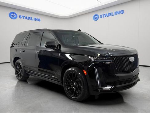 Used 2023 Cadillac Escalade Sport w/ LPO, ONYX Package AWD/4WD image 14