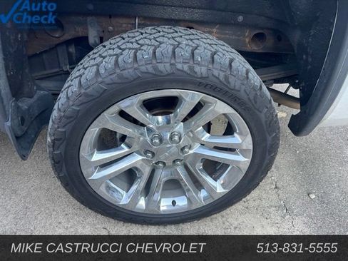 Used 2017 GMC Sierra 1500 Denali w/ Denali Ultimate Package AWD/4WD image 5