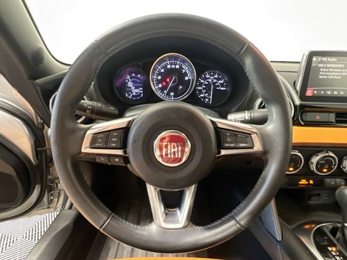 Used 2017 FIAT 124 Spider Lusso image 17