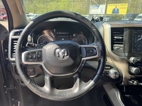 Used 2019 RAM 1500 Laramie image 16