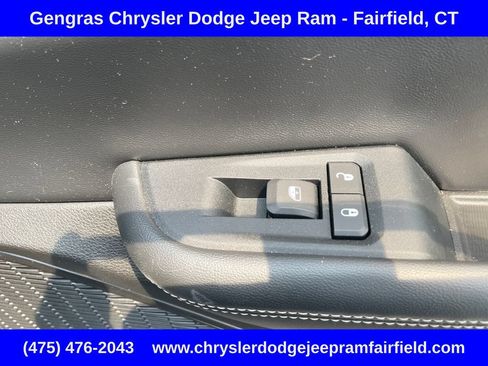 Certified 2023 Jeep Grand Cherokee Limited w/ Luxury Tech Group II AWD/4WD image 24