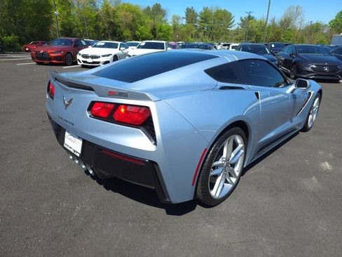 Used 2017 Chevrolet Corvette Stingray Coupe RWD image 6