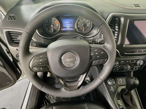 Used 2022 Jeep Cherokee Trailhawk w/ Trailer Tow Group image 11