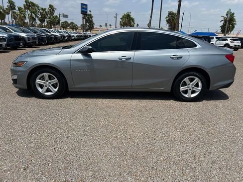 Used 2024 Chevrolet Malibu LS w/ LPO, Floor Liner Package FWD image 4