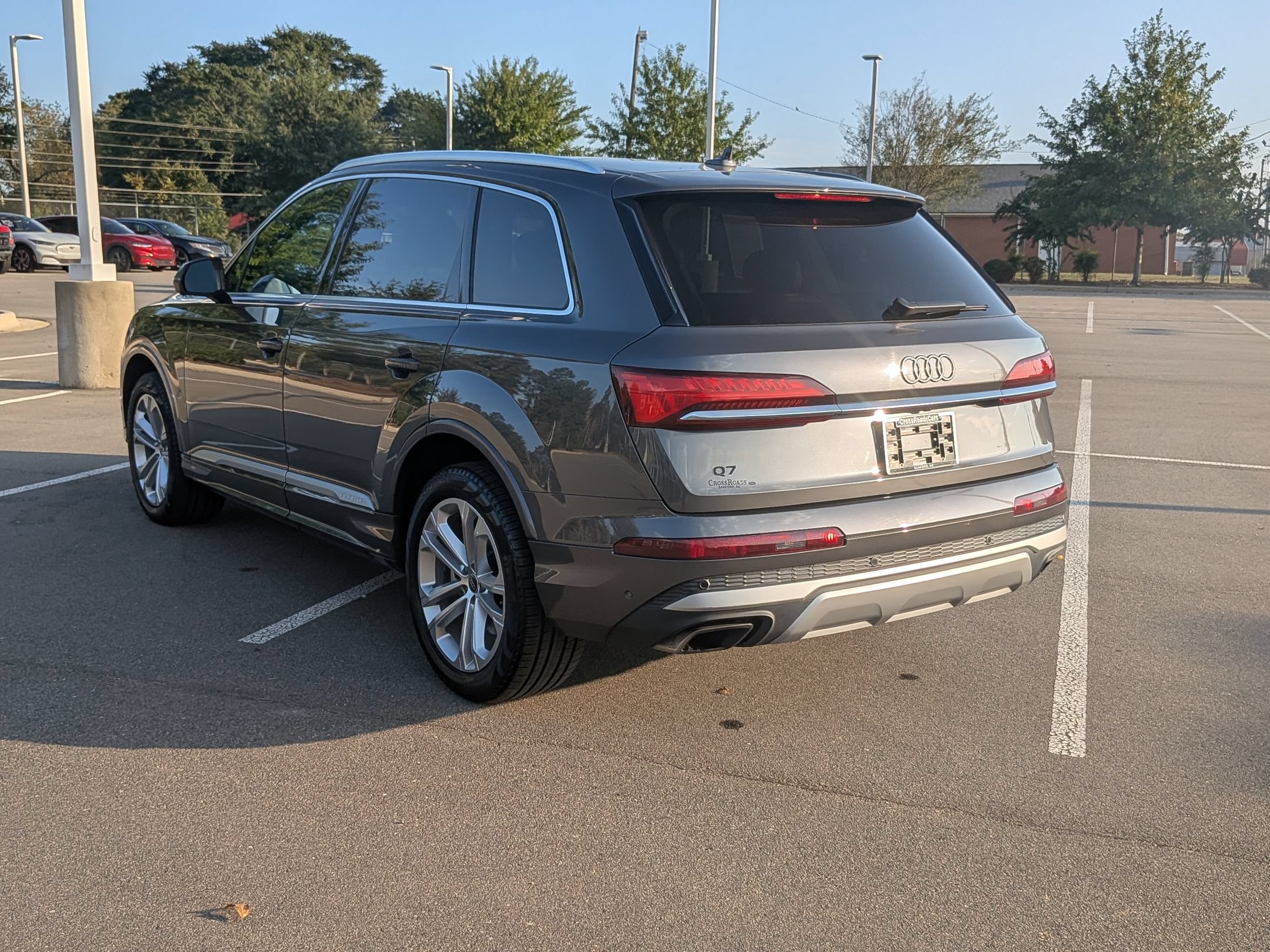Used 2025 Audi Q7 3.0T Premium Plus AWD/4WD image 6