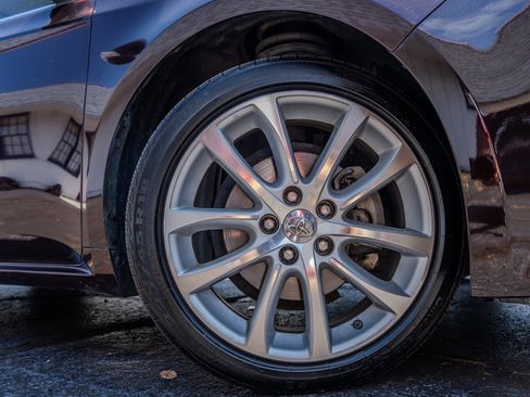 Used 2013 Toyota Avalon Limited image 13