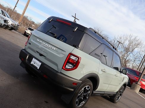 Used 2024 Ford Bronco Sport Outer Banks w/ Tech Package image 7