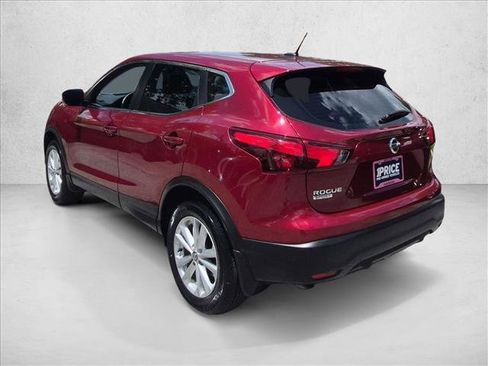 Used 2019 Nissan Rogue Sport S w/ Appearance Package FWD image 8