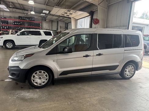 Used 2018 Ford Transit Connect XL FWD image 1
