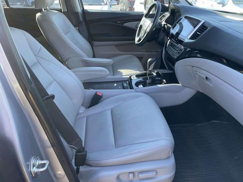 Used 2019 Honda Ridgeline RTL-E image 42