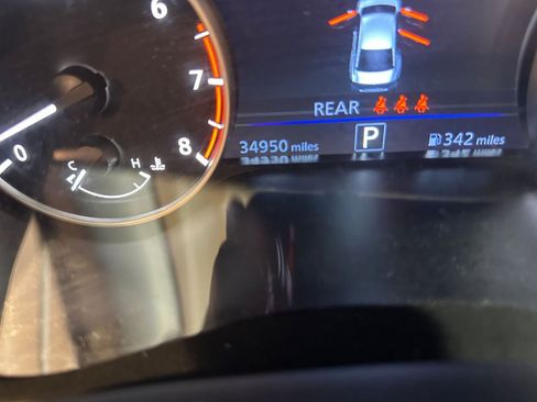 Used 2025 Nissan Altima 2.5 SV image 39