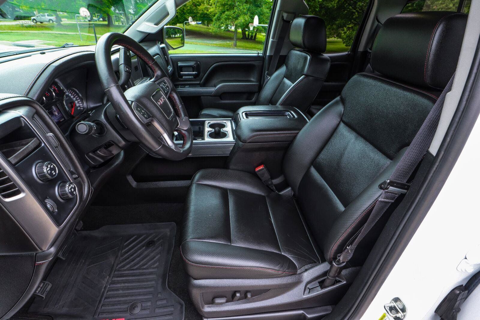 Used 2014 GMC Sierra 1500 SLT w/ All-Terrain Package AWD/4WD image 34