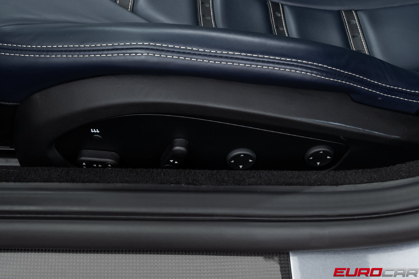 Used 2022 Ferrari 812 GTS RWD image 49