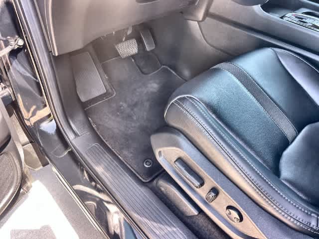 Certified 2025 Honda Pilot EX-L image 3