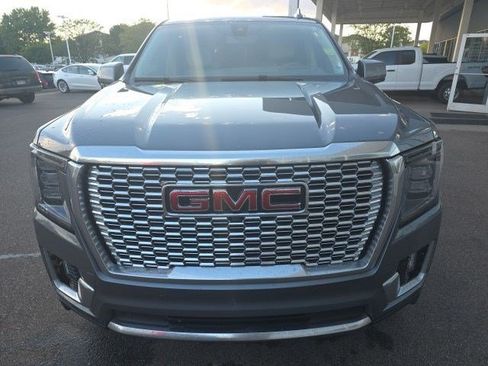 Used 2022 GMC Yukon Denali w/ Max Trailering Package AWD/4WD image 8
