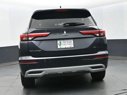 Used 2024 Mitsubishi Outlander Ralliart AWD/4WD image 8