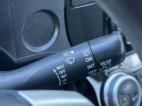 Used 2015 Toyota Prius C One FWD image 39