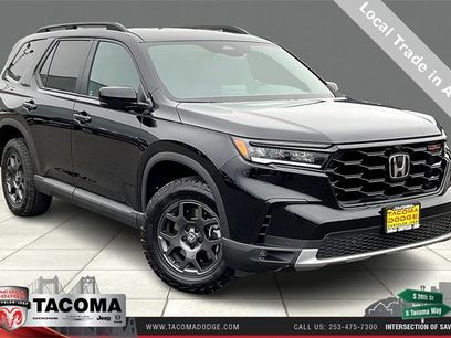 Used 2025 Honda Pilot TrailSport