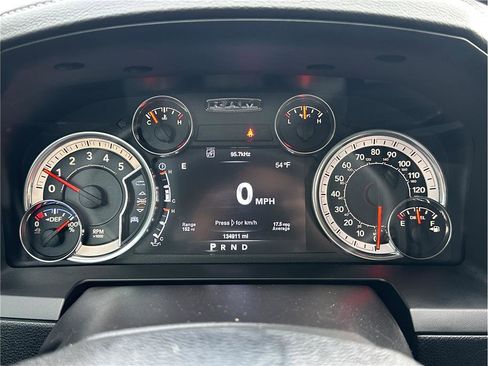 Used 2016 RAM 1500 Laramie w/ Convenience Group image 22