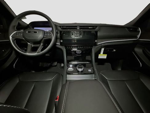 New 2026 Jeep Grand Cherokee Limited AWD/4WD image 6