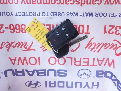 Used 2020 Chevrolet Silverado 2500 W/T w/ WT Convenience Package AWD/4WD image 35