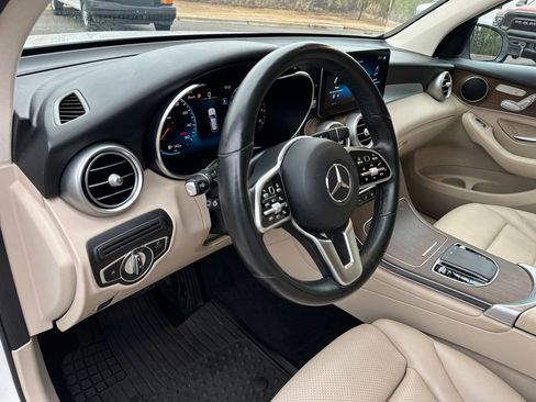 Certified 2022 Mercedes-Benz GLC 300 4MATIC image 16