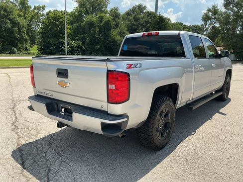 Used 2018 Chevrolet Silverado 1500 LT w/ All Star Edition AWD/4WD image 4