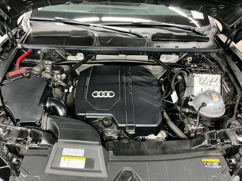 Certified 2023 Audi Q5 2.0T Premium Plus w/ Premium Plus Package AWD/4WD image 11