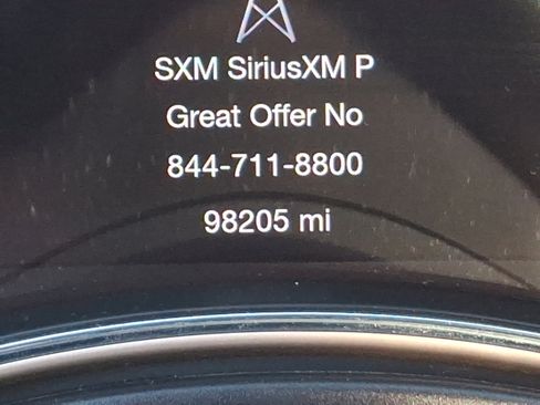 Used 2017 Jeep Grand Cherokee Limited image 19