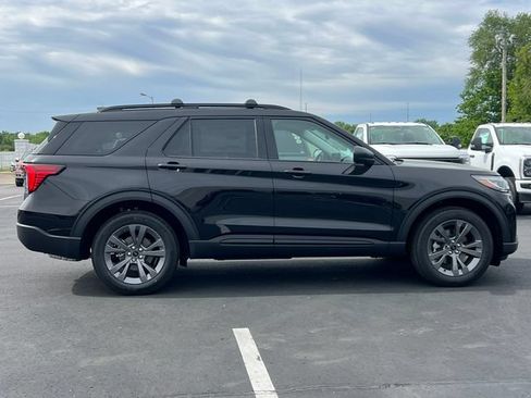 New 2026 Ford Explorer Active w/ Active Comfort Package AWD/4WD image 52