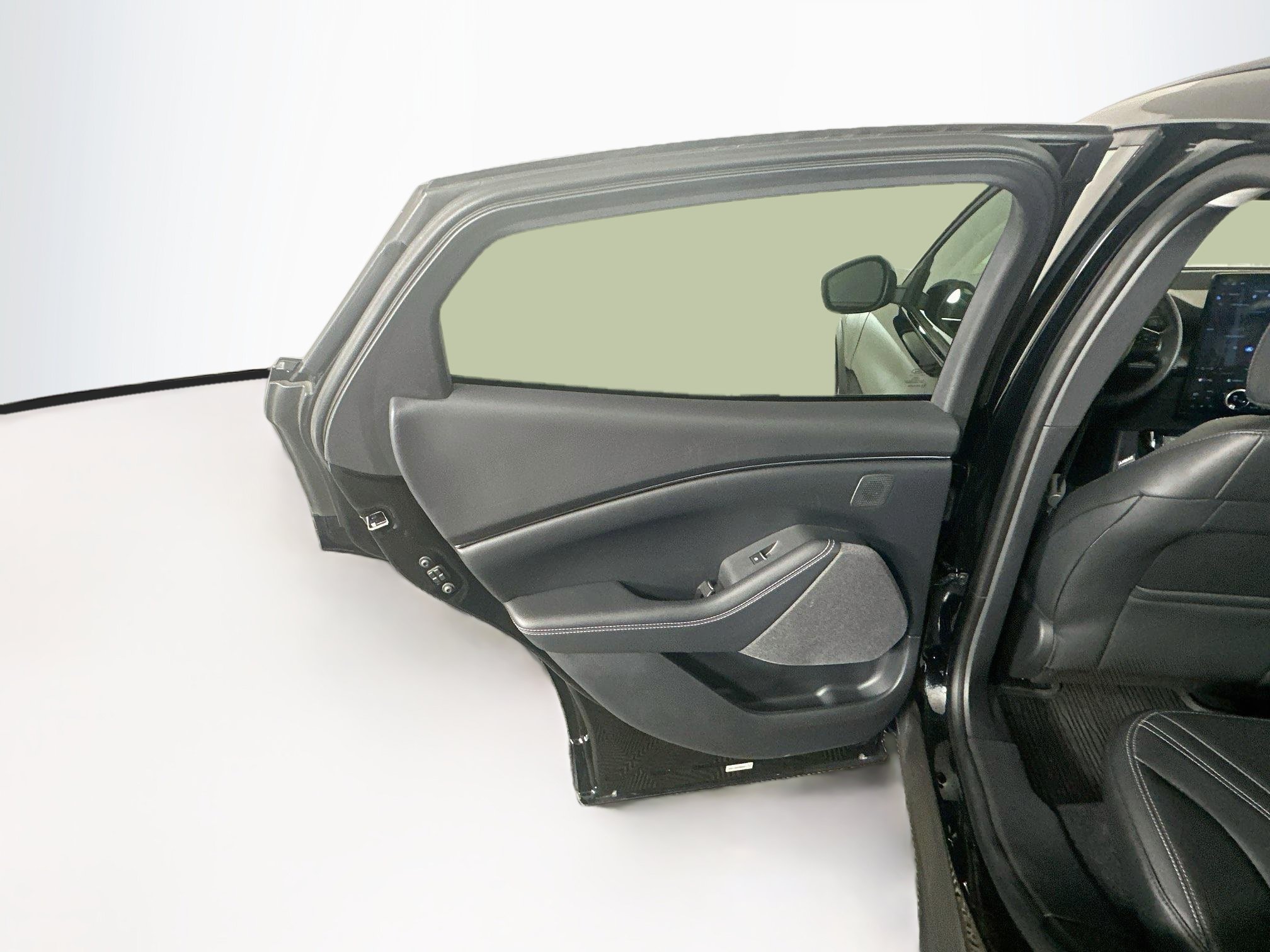 Used 2023 Ford Mustang Mach-E Premium AWD/4WD image 26