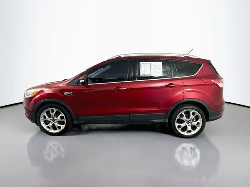 Used 2016 Ford Escape Titanium w/ Equipment Group 301A FWD image 4