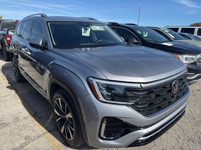 Used 2024 Volkswagen Atlas SEL Premium R-Line