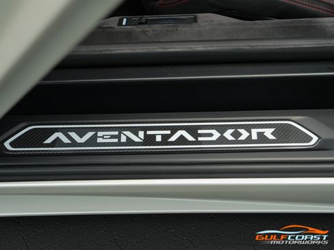 Used 2016 Lamborghini Aventador LP 700-4 image 29