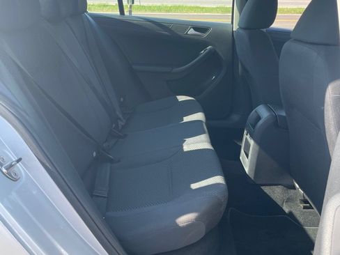 Used 2014 Volkswagen Jetta S FWD image 19