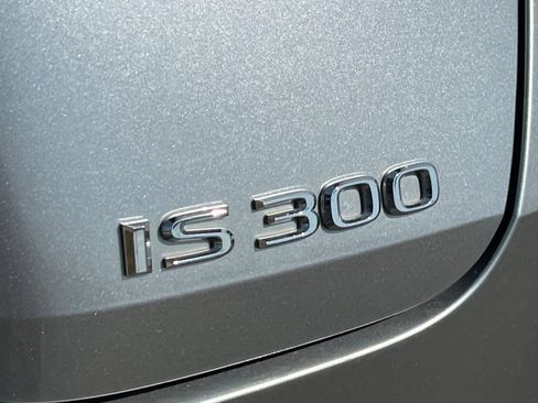 Used 2023 Lexus IS 300 w/ Premium Package RWD image 29