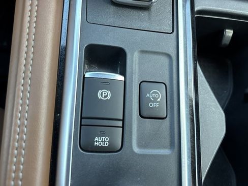 Used 2023 Nissan Pathfinder Platinum w/ Cargo Package image 43