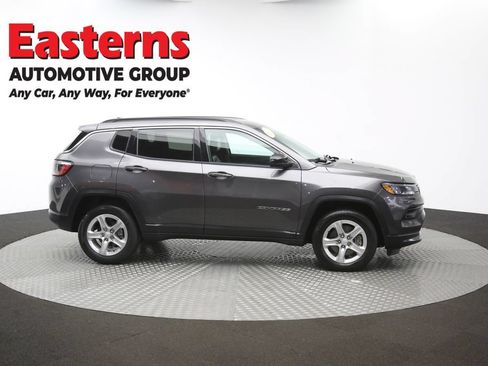 Used 2024 Jeep Compass Latitude AWD/4WD image 44