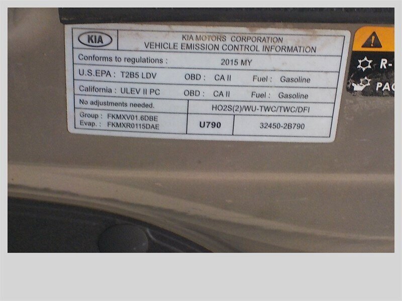 Used 2015 Kia Soul FWD image 36