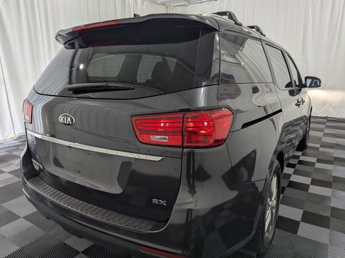 Used 2020 Kia Sedona EX image 7