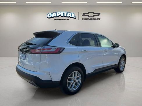 Used 2024 Ford Edge SEL AWD/4WD image 5
