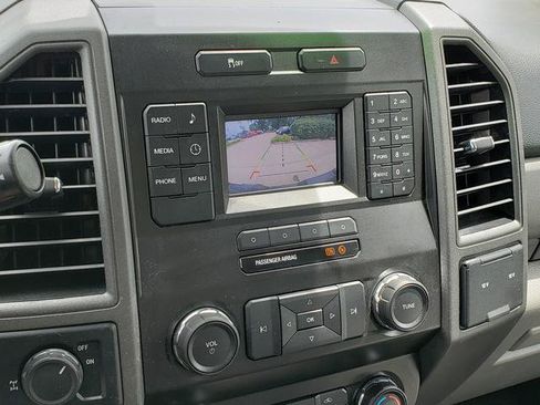 Used 2019 Ford F250 XL w/ Power Equipment Group RWD image 22
