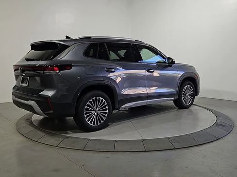 New 2026 Volkswagen Tiguan S AWD/4WD image 5