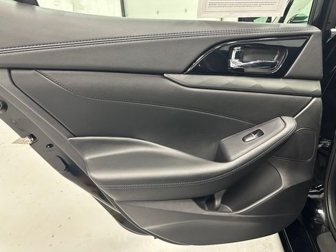 Used 2020 Nissan Maxima 3.5 S w/ Floor Mat Group FWD image 39