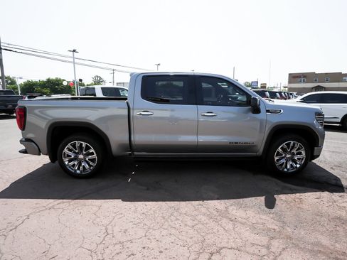Used 2024 GMC Sierra 1500 Denali AWD/4WD image 7