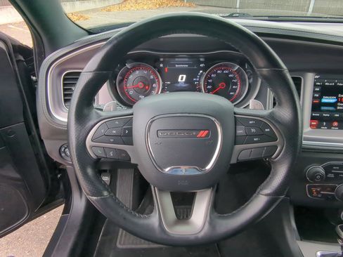 Used 2019 Dodge Charger Scat Pack w/ Plus Group image 23